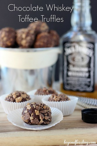 Whiskey Chocolate Toffee Truffles | beyondfrosting.com | #whiskey #chocolate #truffles