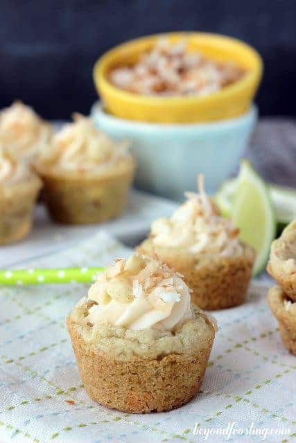 Key lIme cheesecake cookie cups