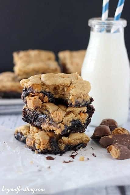 Butterfinger Brookies | beyondfrosting.com