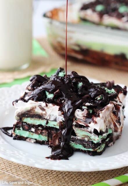 22- MINT OREO ICEBOX CAKE