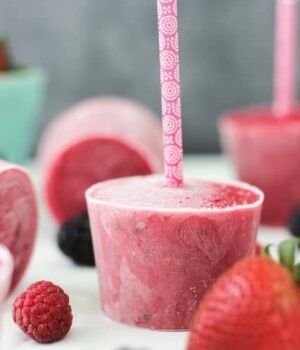 Easy Very Berry Fruit Popsicle