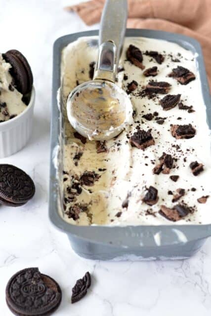 No-Churn Peanut Butter Cookies and Cream Ice Cream. With only 4 ingredients, this couldn't be easier! Grab a spoon, you won't be able to stop after one bite.