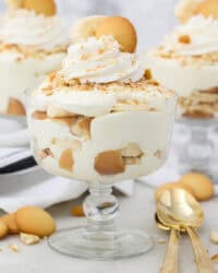 Three banana puddings in trifle glasses.
