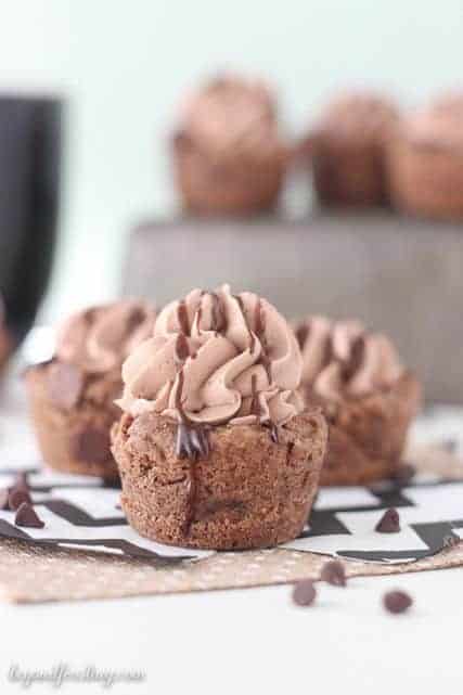 These Hot Chocolate Cookie Cups are a perfect treat to enjoy this winter. It’s a hot chocolate cookie filled with hot chocolate whipped cream and drizzled with more chocolate.