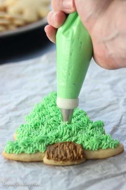 Tips for Decorating Sugar Cookies with Buttercream 