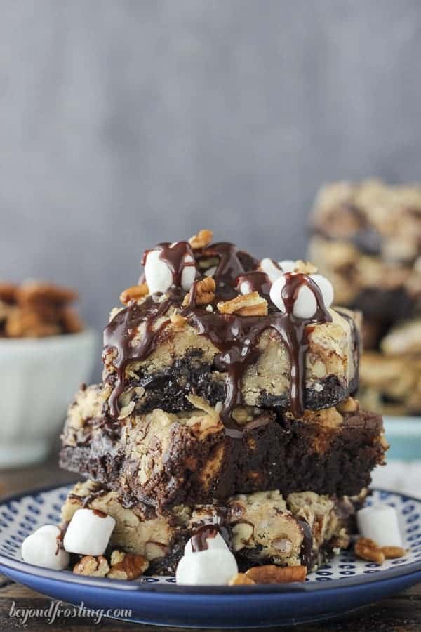 Ooey Gooey Mississippi Mud Brookies. These layers bars are filled with chocolate chips, pecan and mini marshmallows. You have to decide which layer you like better, the gooey chocolate brownie or the chewy chocolate chip cookie.