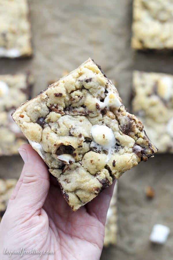 These must-make Mississippi Mud Brookies are so easy! Use a brownie mix and a homemade chocolate chip cookie for a quick and easy treat.