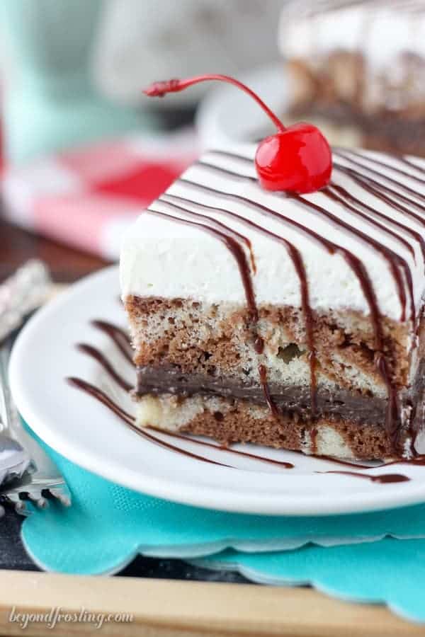 Root Beer Float Cake