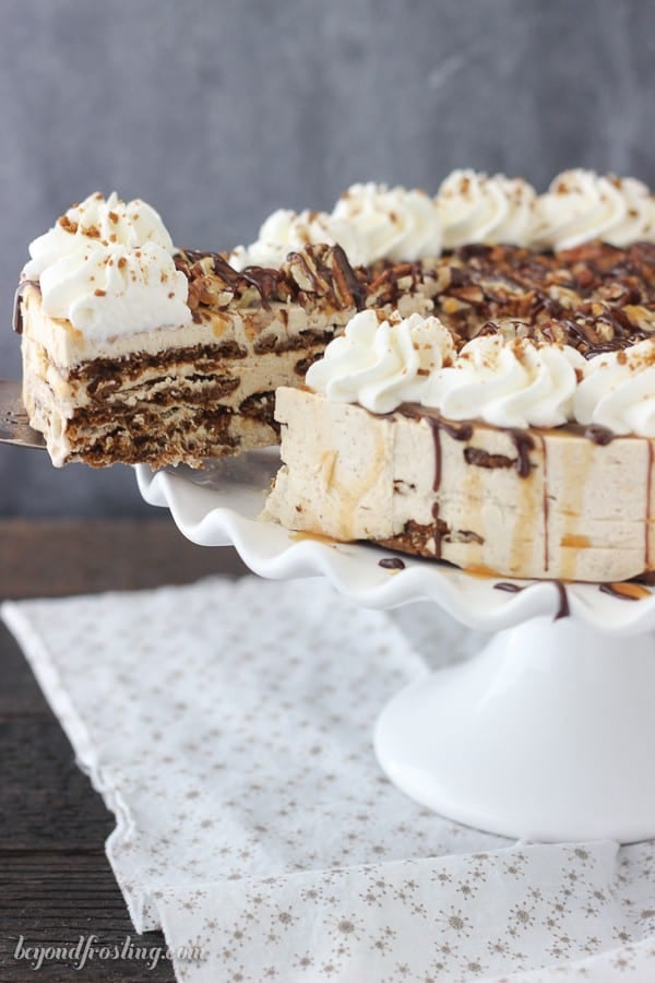 You can’t go wrong with this No-Bake Gingersnap Icebox Cake. Layers of gingersnap cookies and a molasses mousse. This dessert is topped off with plenty of caramel, hot fudge and pecans.