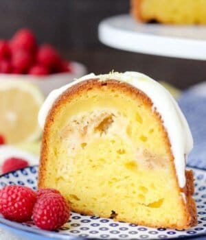 This Lemon Oreo Cheesecake Bundt is a perfectly moist and bursting with lemon flavor. The filling is a lemon Oreo cheesecake and it’s topped with a cream cheese glaze and lemon zest.