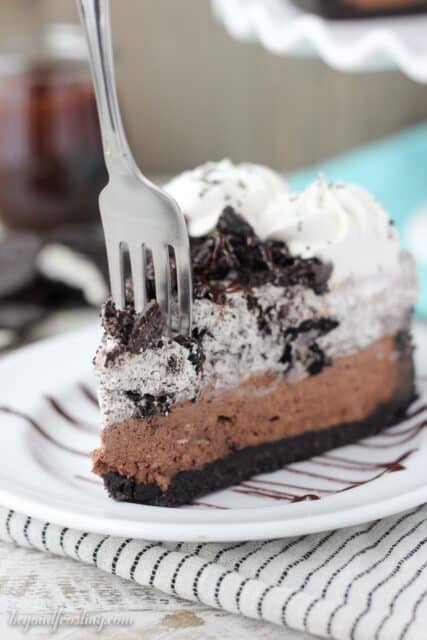 It’s all about the layers with this No-Bake Oreo Chocolate Mousse Pie. The thick Oreo crust is filled with a quick chocolate mousse, followed by a layer of easy Oreo mousse and topped off with more chocolate and whipped cream.