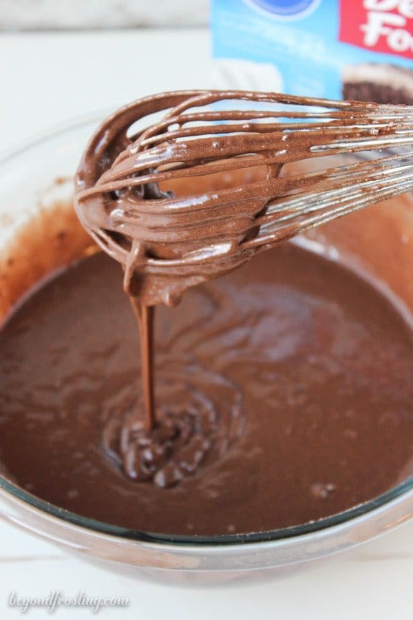 What is the best boxed chocolate cake mix? This post will answer your questions. It is the best guide explaining the differences between boxed cake mixes.