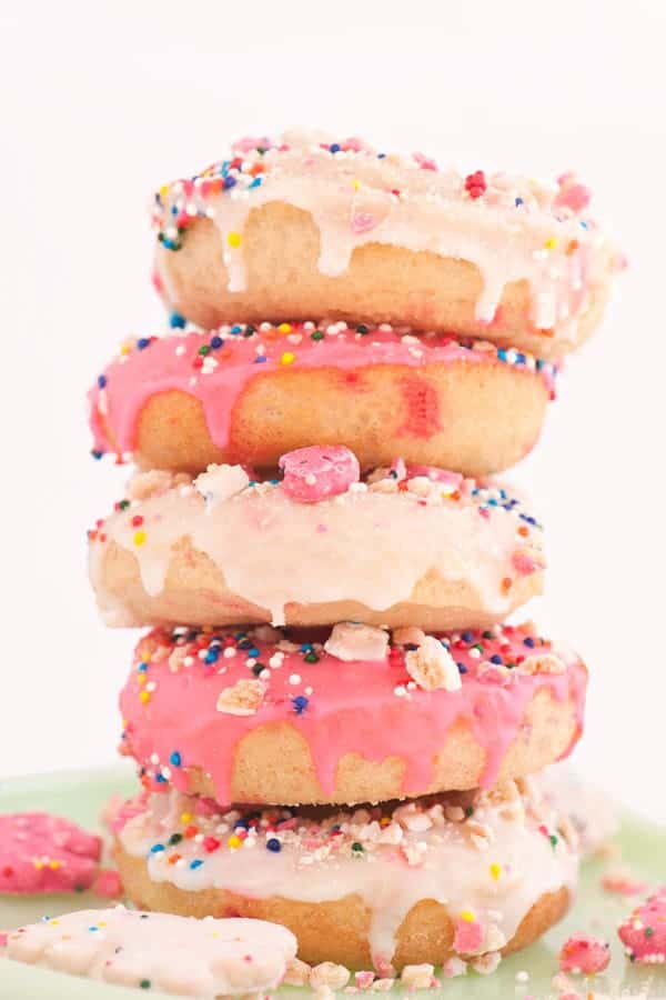 Frosted-circus-animal-doughnuts