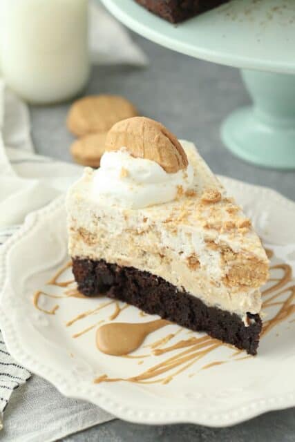 Peanut Butter Brownie Mousse Pie - Beyond Frosting