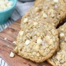 Salted Caramel Cashew Oatmeal Cookies-image