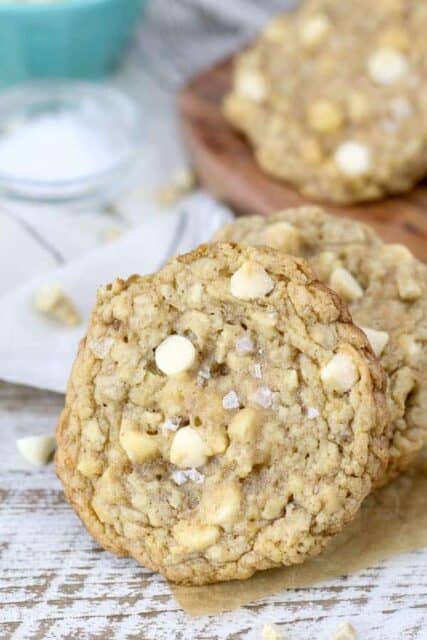 Mouthwatering and highly addictive, these Salted Caramel Cashew Oatmeal Cookies are soft and chewy filled with chopped cashews, gooey sea salt and white chocolate chips. 