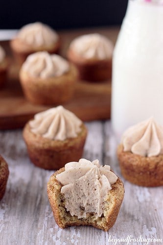 Maple snickerdoodle cookie cups