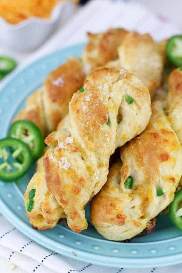 Cheddar Jalapeño Pretzels