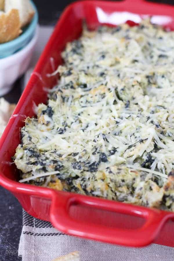 Skinny Baked Spinach and Artichoke Dip