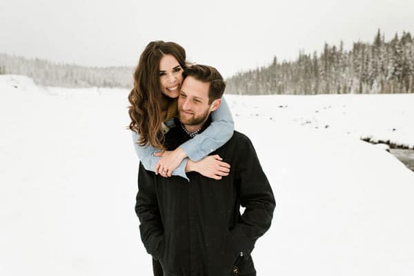 A engaged couple on a winter photoshoot