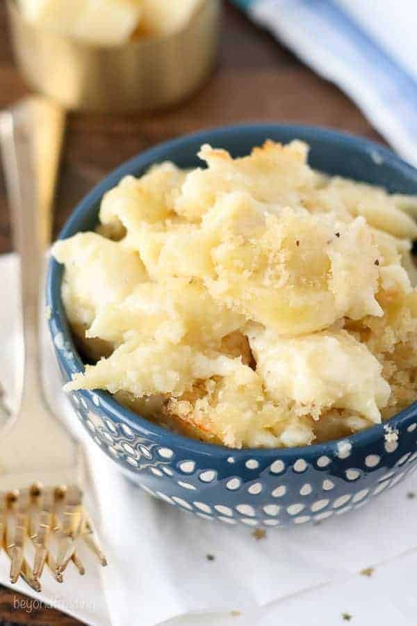 make bread crumb topping for baked mac and