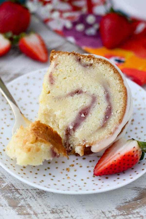 Strawberry Swirl Bundt Cake - SugarHero