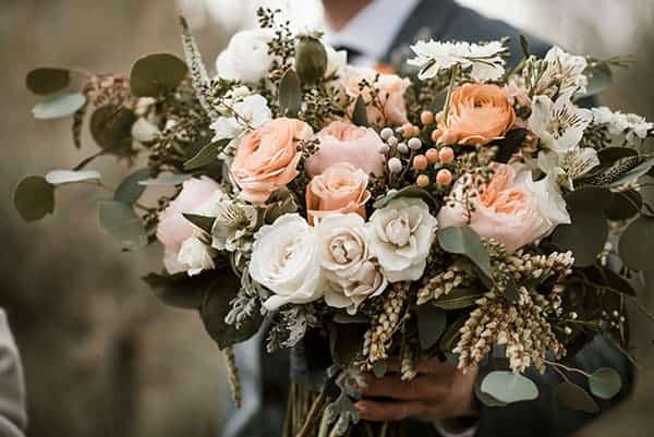 Petals by Katie, Brasada Ranch Wedding Brasada Ranch Rustic Wedding © Kimberly Kay Photography