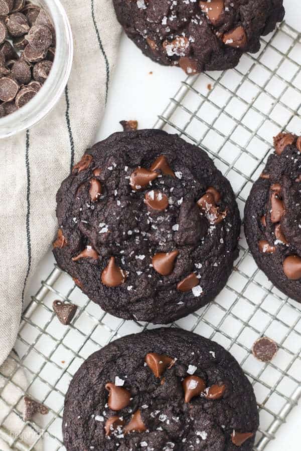 Extra Thick Chocolate Chip Cookies l Beyond Frosting