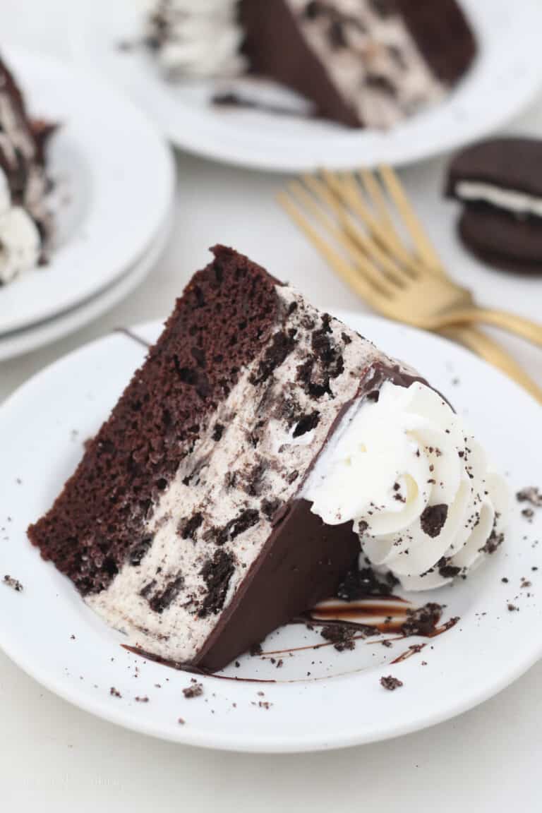 Homemade Oreo Ice Cream Cake | Beyond Frosting