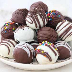 Homemade Oreo Truffles Recipe | Beyond Frosting