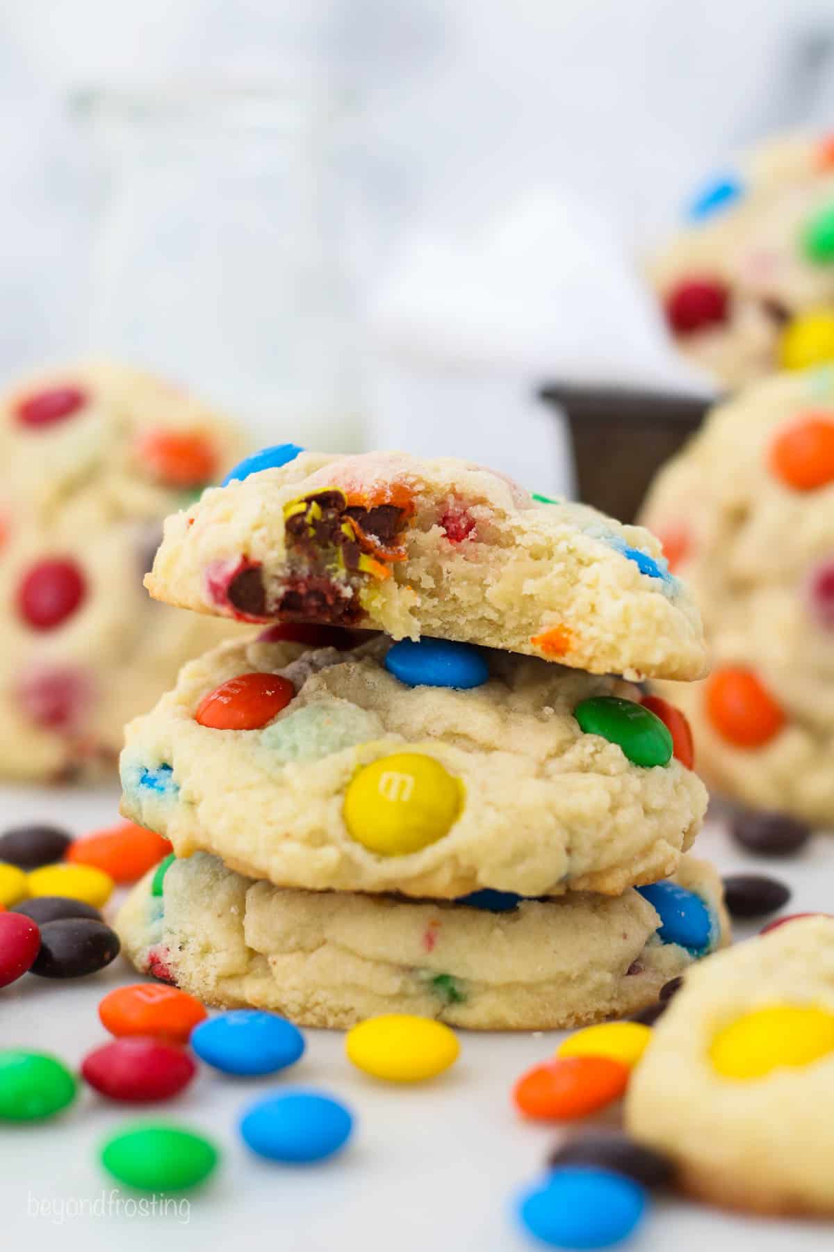 https://beyondfrosting.com/wp-content/uploads/2022/02/M_M-Sugar-Cookies-2-5.jpg