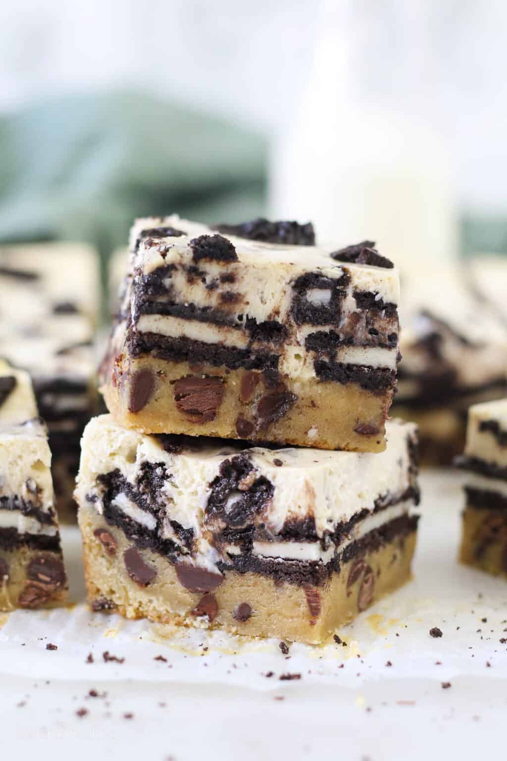 Slutty Cheesecake Bars | Beyond Frosting