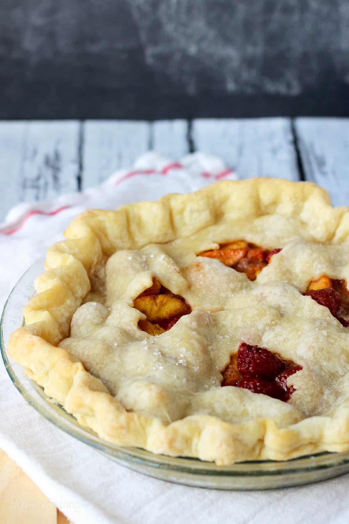 Pioneer Woman Rhubarb Pie: How to Make It + Review