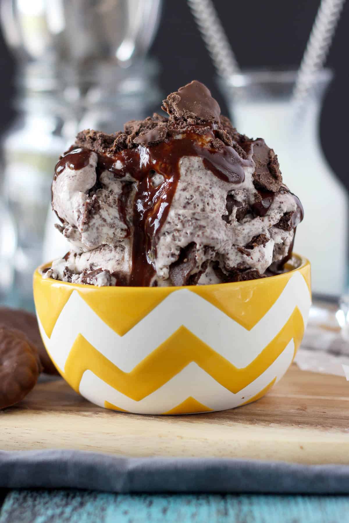 side view of a bowl of thin mint cookie ice cream