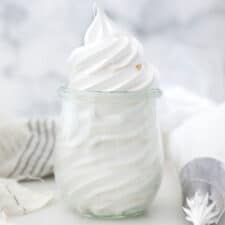 Marshmallow Frosting-image