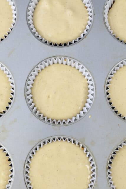 Mini Gingerbread Cheesecakes - Beyond Frosting