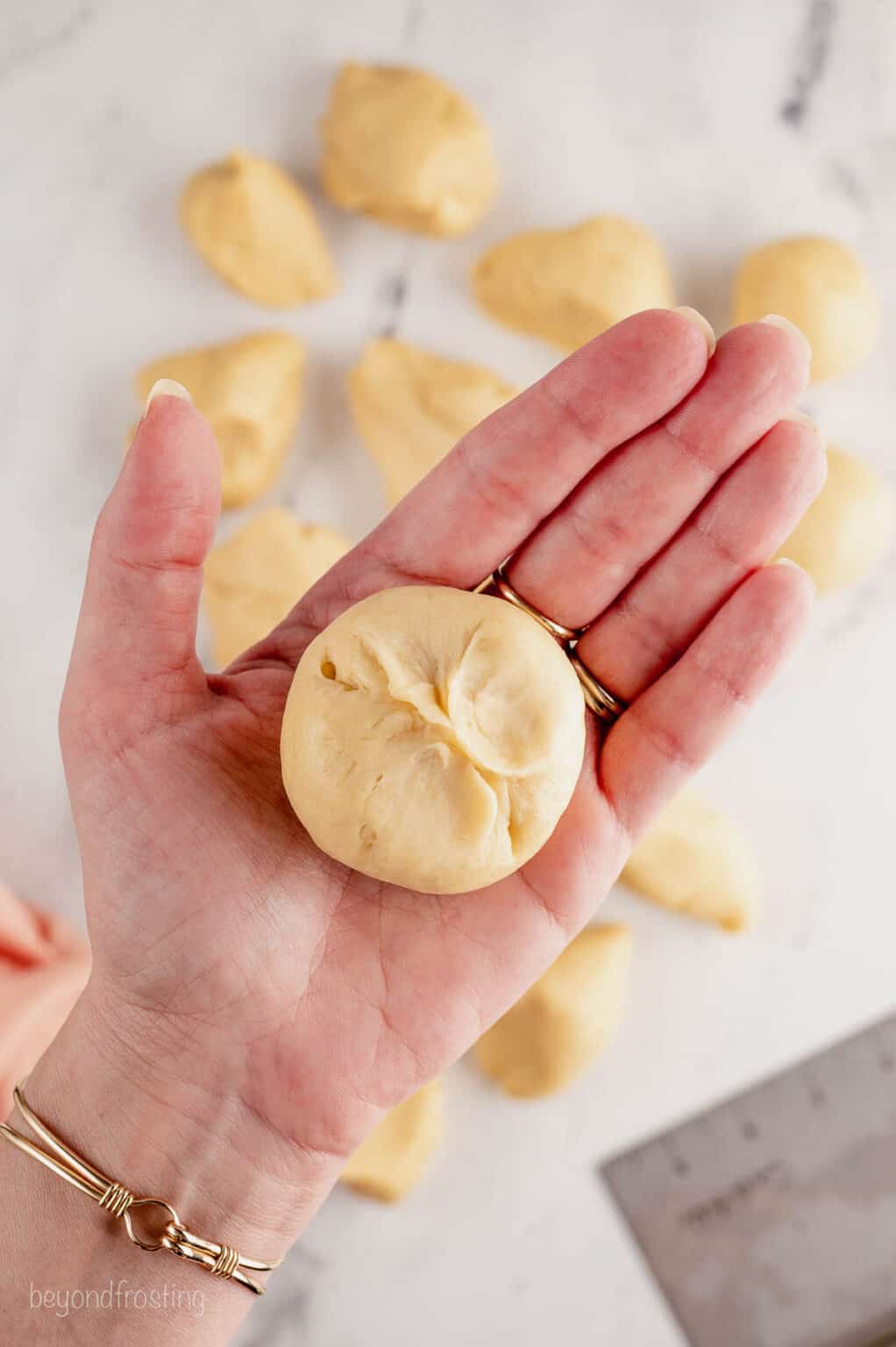 Quick Dinner Rolls Beyond Frosting quick-dinner-rolls-beyond-frosting