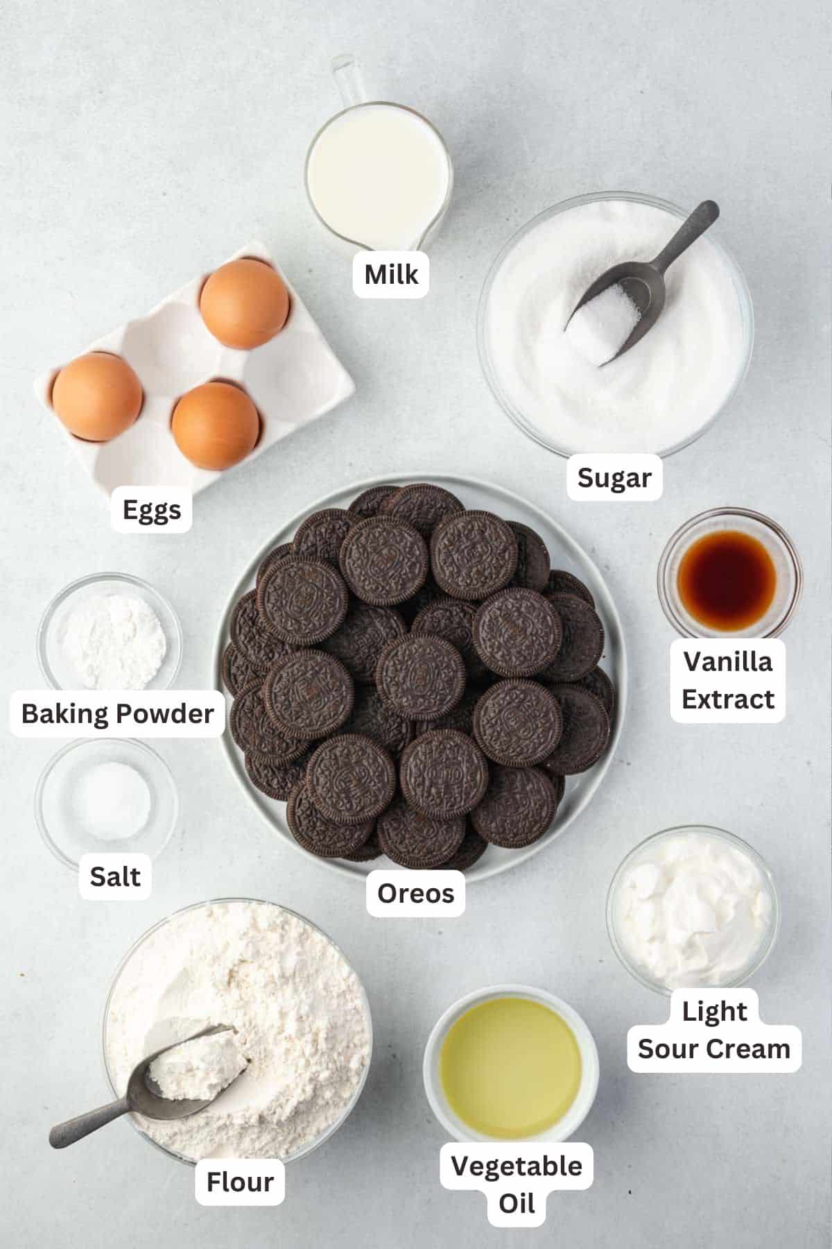 Ingredients for Cookies and Cream Oreo Cupcakes.