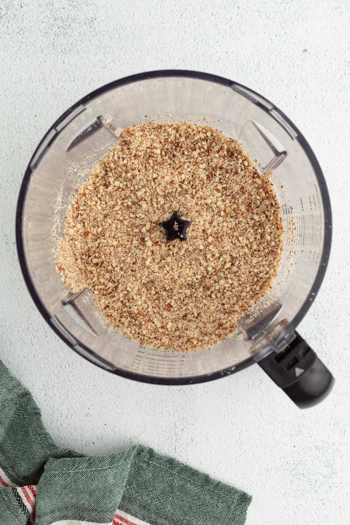 These classic almond crescent cookies have a buttery, crumbly shortbread texture and a sweet powdered sugar coating. No chilling needed! Ground almonds inside the food processor.